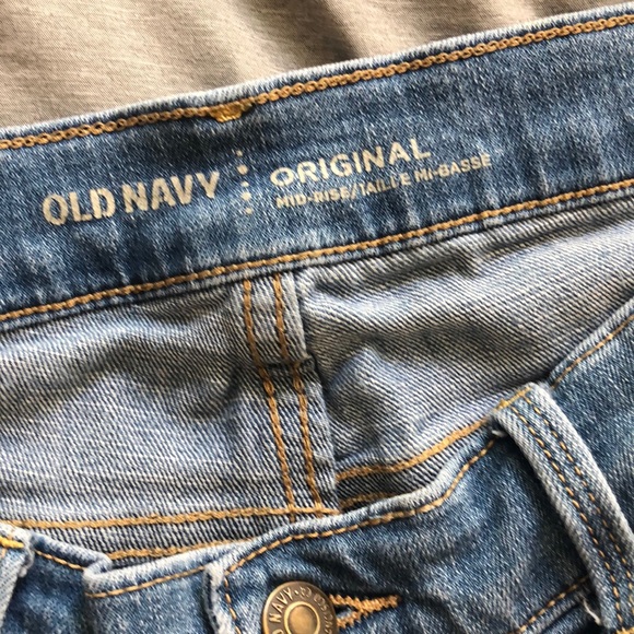 Old Navy Jeans - Picture 2 of 4